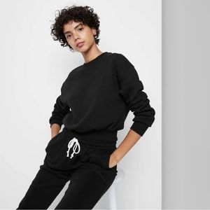 Wild Fable Women’s Cropped Crew Neck Sweatshirt Long Sleeve Pullover Black XS